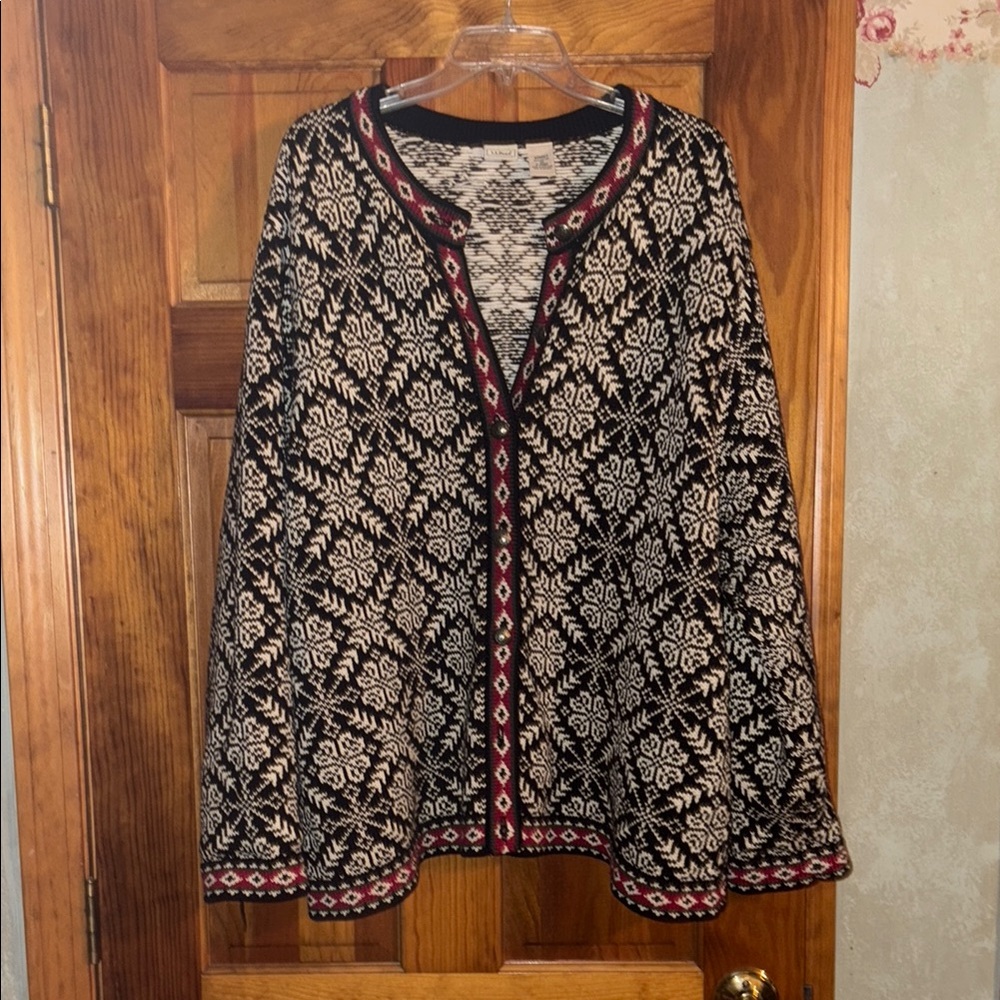 Black and White Patterned Nordic Women's Sweater